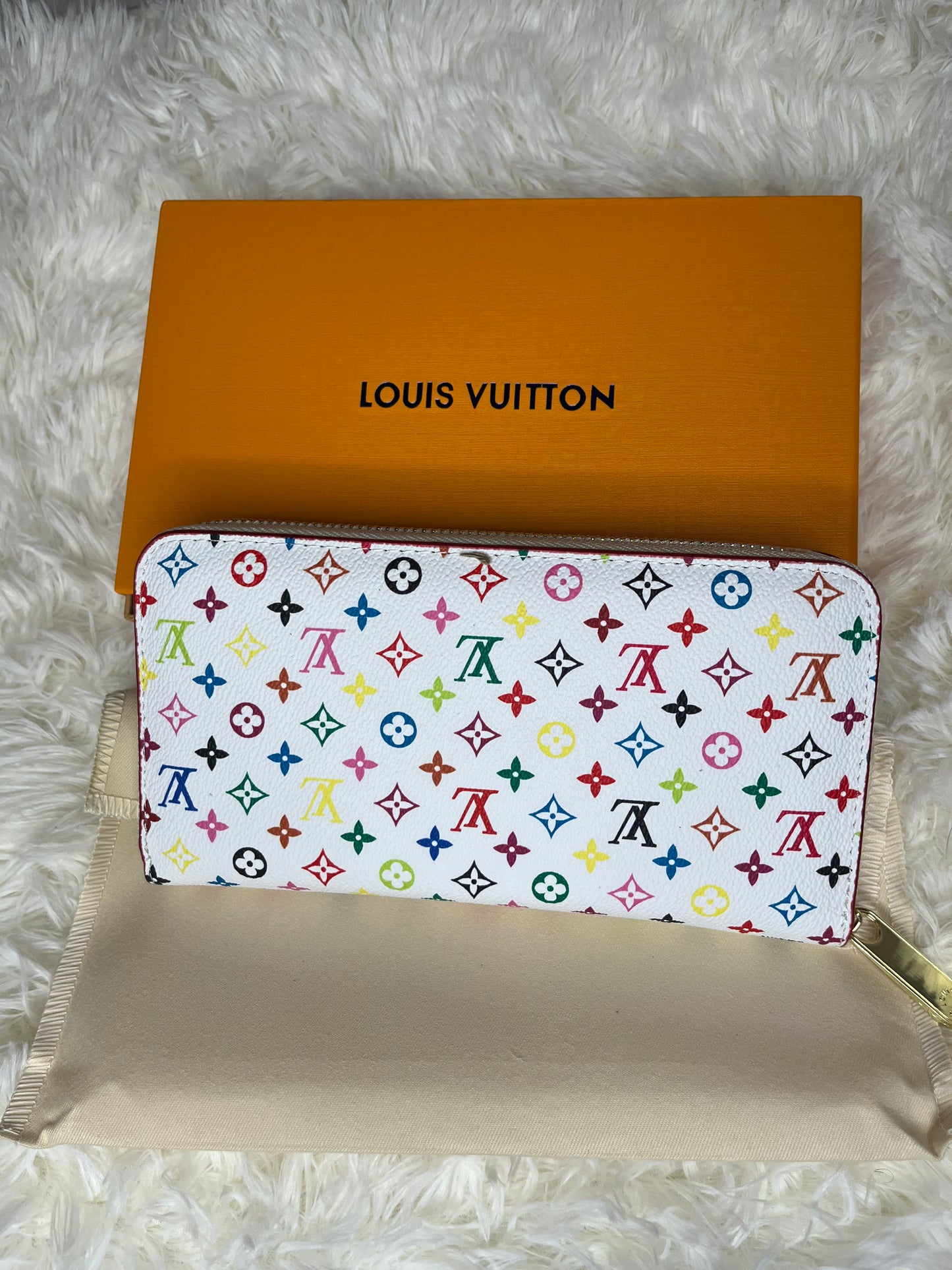LV Wallet (pre-order & on hand)