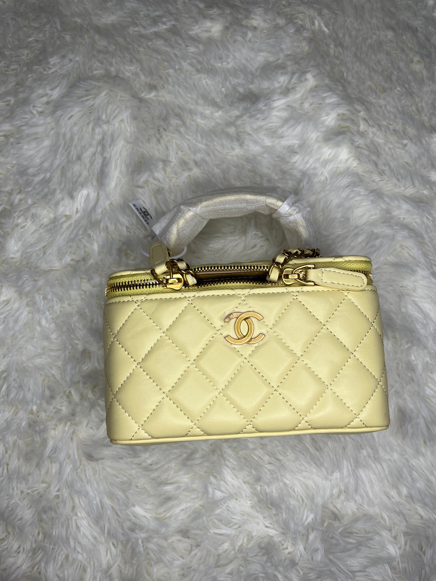 Yellow CC Bag W/Handle (on-hand)