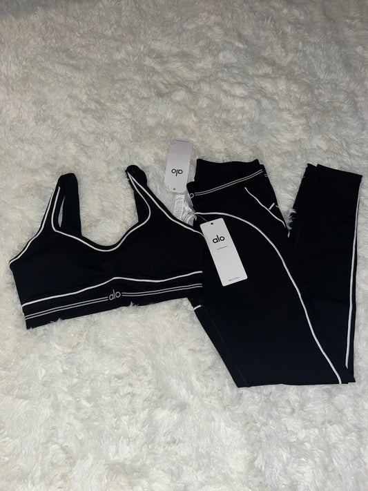 Black Yoga Set (pre-order)